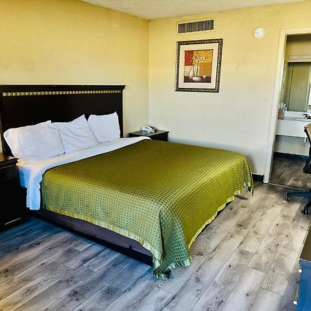 Travel Inn Bristol Near State Street Buitenkant foto